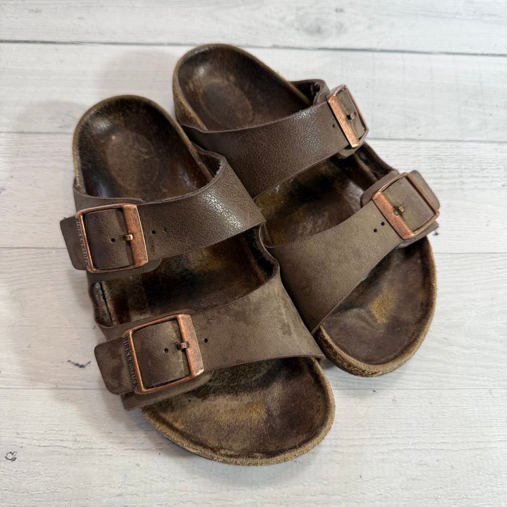 Birkenstock Arizona kids brown leather sandals